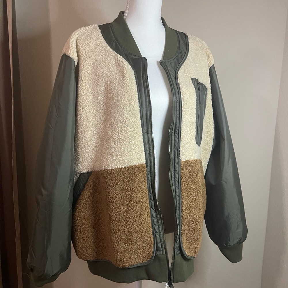 Reversible Colorblock Bomber Jacket - Picture 9 of 16